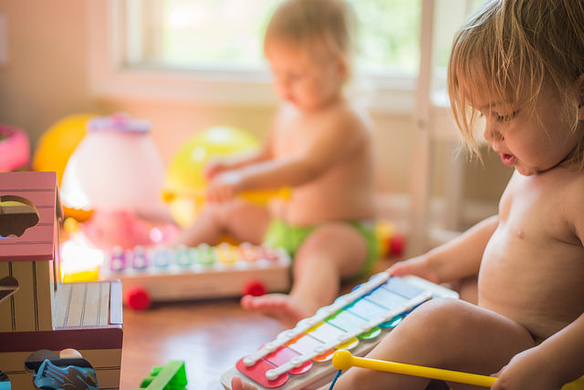 JOUETS MUSICAUX