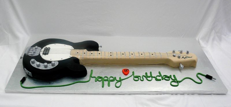 GATEAU CADEAU GUITARE